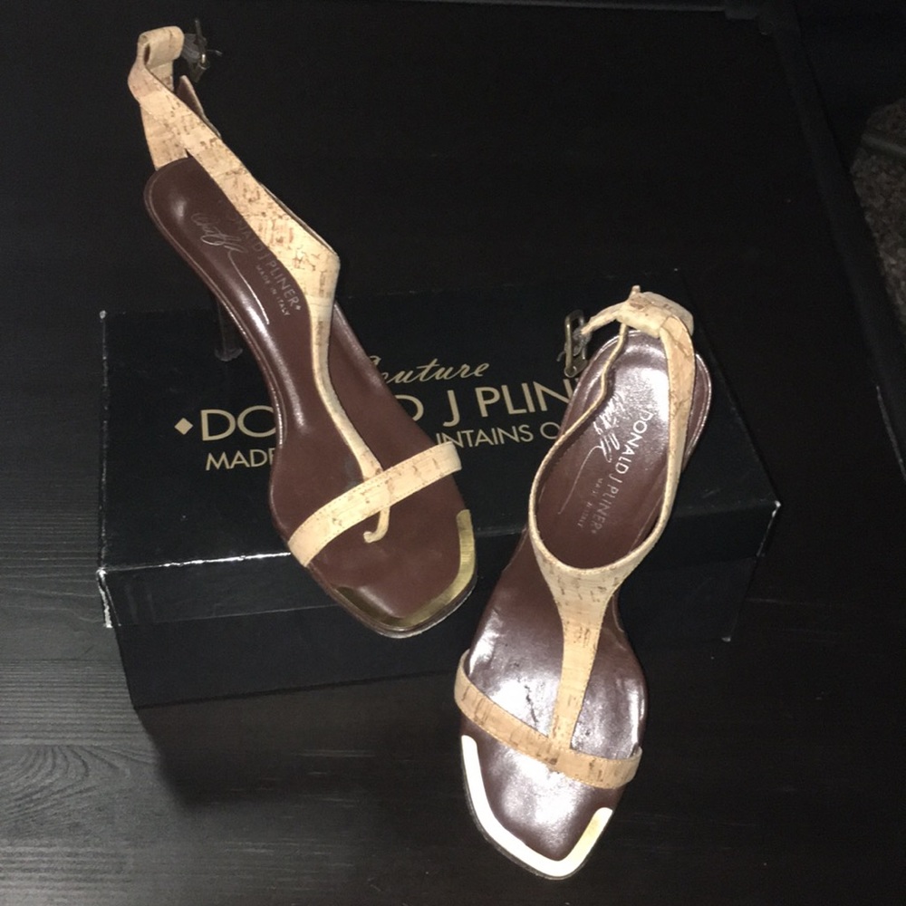 Couture Donald Pliner Sandal